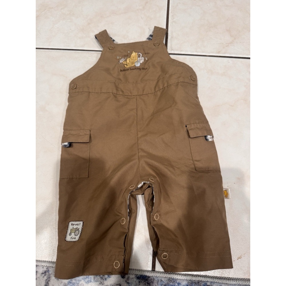 Vintage Winnie The Pooh classic Pooh Brown Embroidered Overalls Baby 3m Lunching